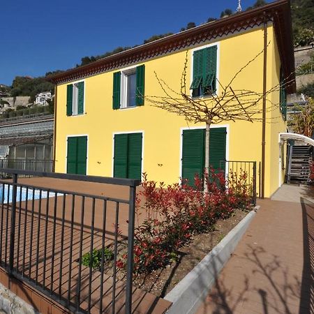 Agriturismo Ca Du Bega Arma di Taggia Exterior photo
